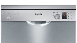 Bảng điều khiển nút bấm dễ sử dụng của Bosch SMS25KI00E